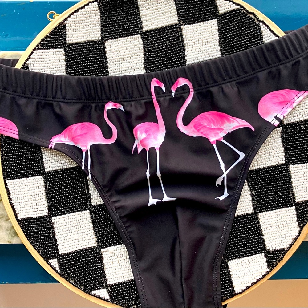 SWIMSUIT [NWOT] Men Horizaway “Beach Vacation” Flamingo Print Swim Brief MEDIUM